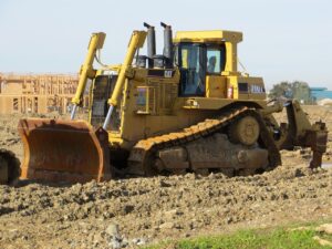 bulldozer, tractor, machinery-163796.jpg